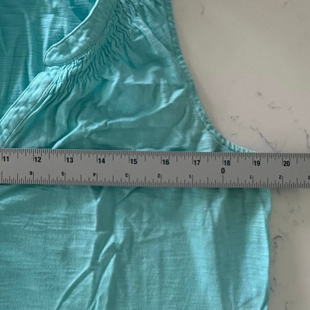 Lilly Pulitzer Womens Large Aqua Sleeveless Tank Top Smocked Yoke Henley Casual - Picture 12 of 12